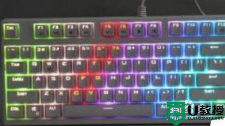rk108键盘怎么调灯光模式_rk机械键盘灯光调节方法