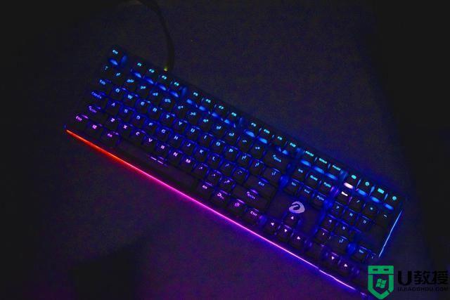 达尔优机械键盘怎么调灯光 达尔优机械键盘怎么设置灯光
